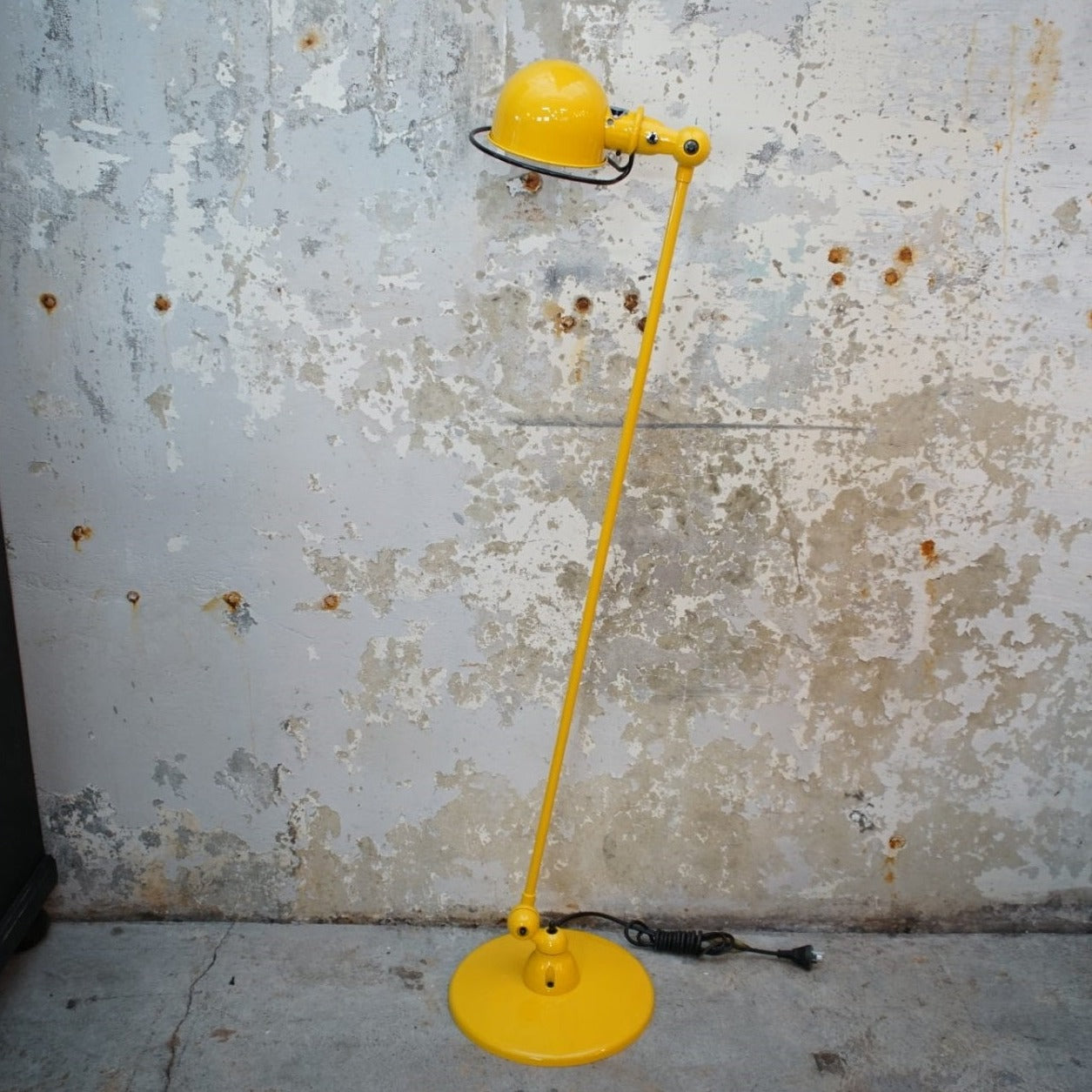 Loft D1200I gulvlampe fra Jieldé