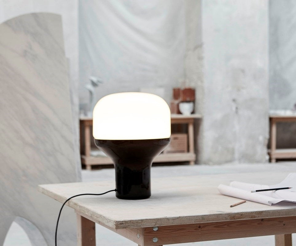 Delux bordlampe fra Martinelli Luce