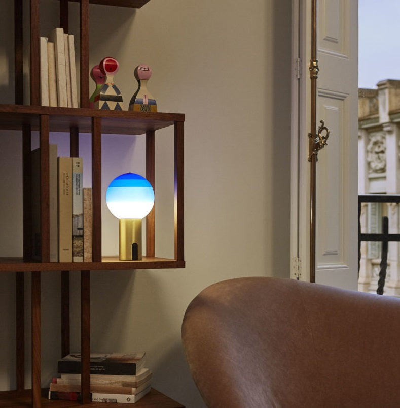Dipping Light transportabel bordlampe fra Marset