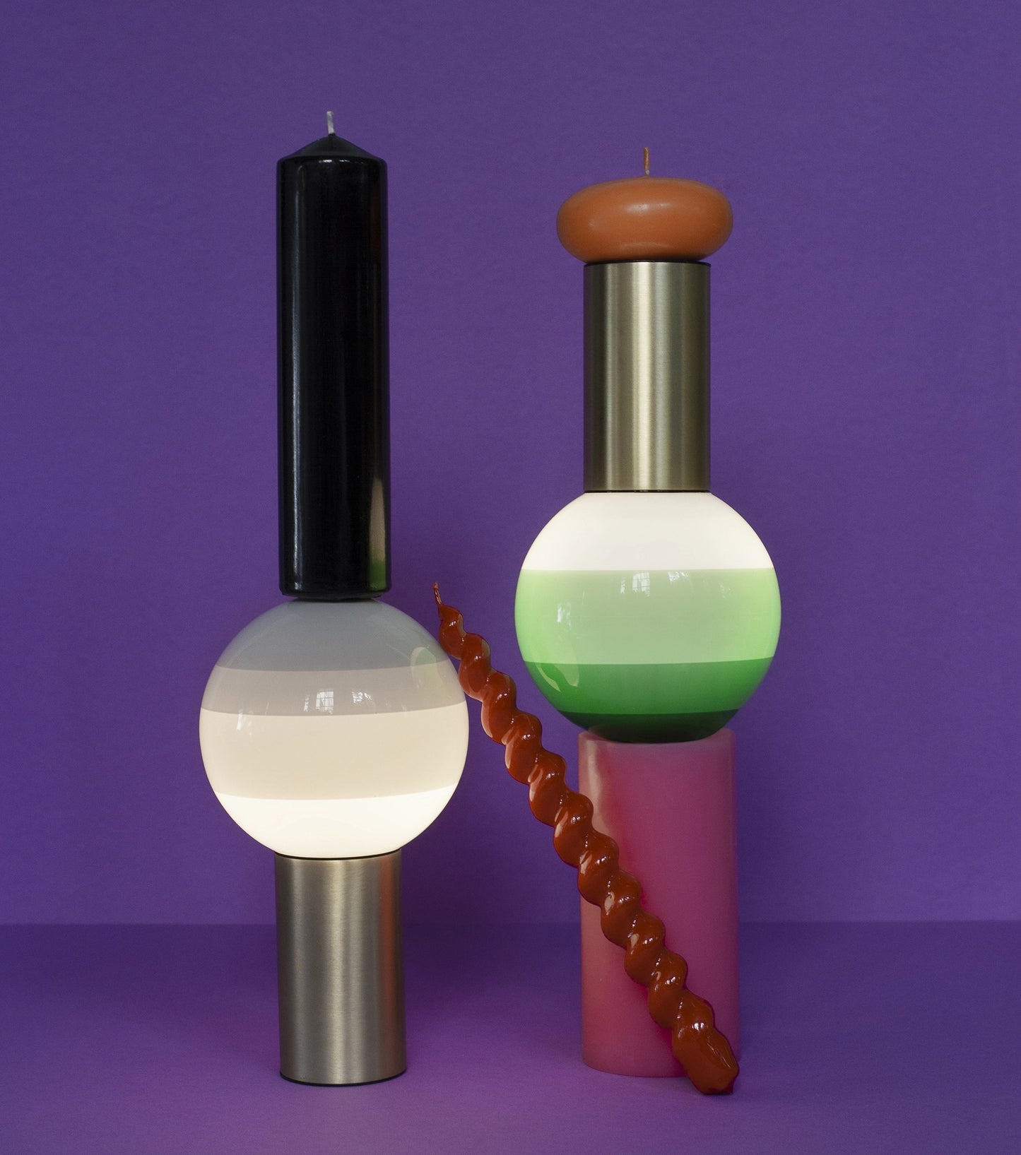 Dipping Light transportabel bordlampe fra Marset