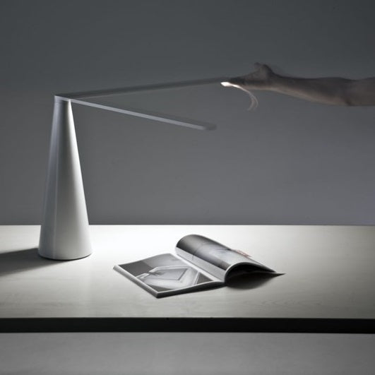 Elica bordlampe fra Martinelli Luce