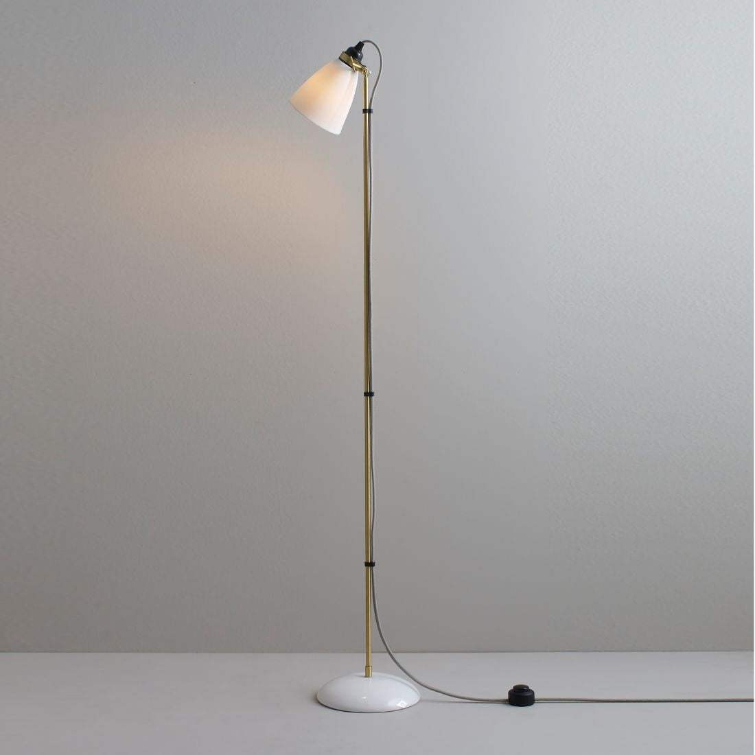 Hector 30 Brass gulvlampe Original BTC
