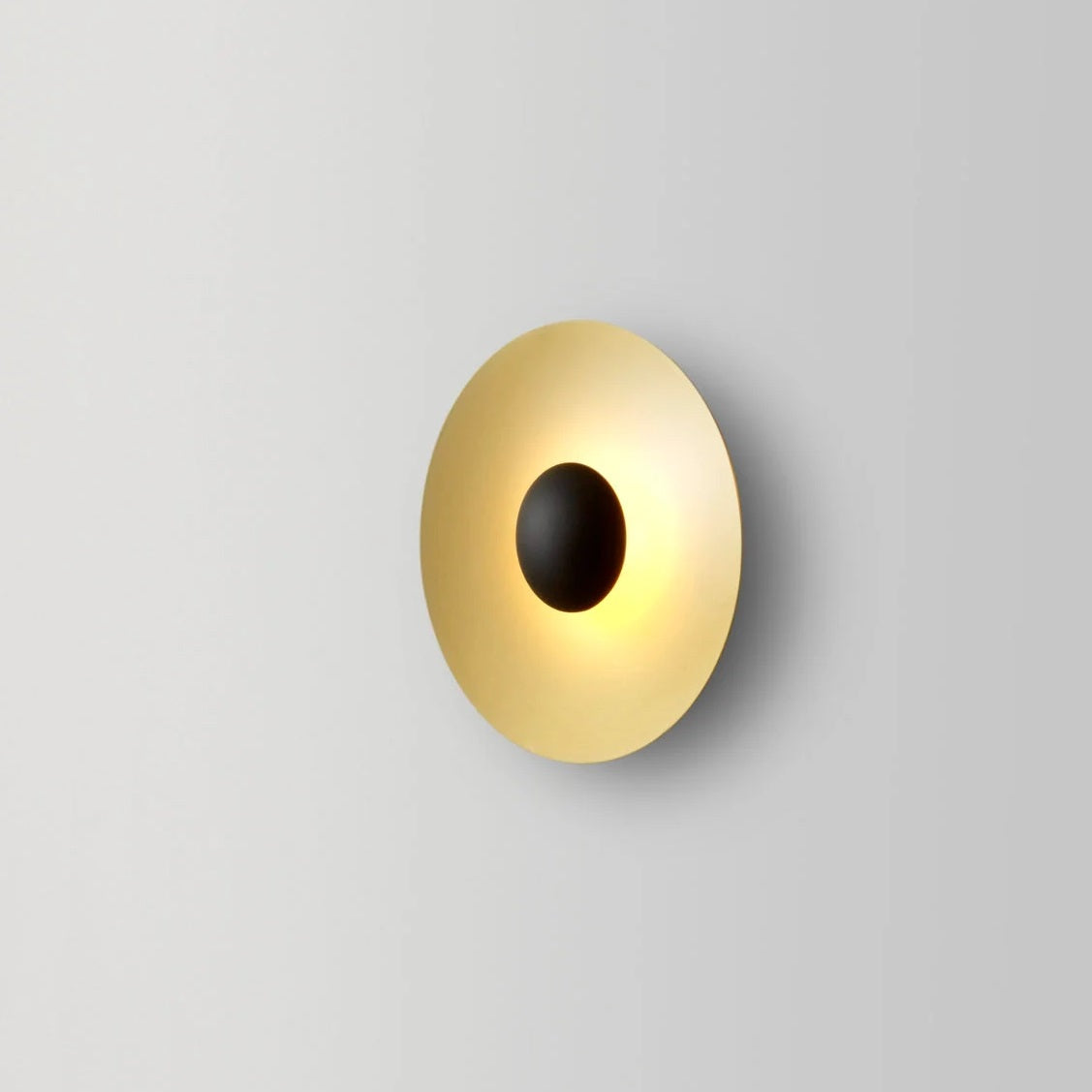 Ginger 20 væg-/loftlampe fra Marset