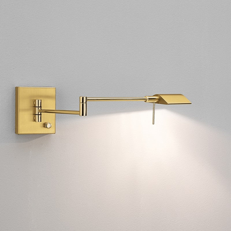 8195 væglampe i poleret og mat messing