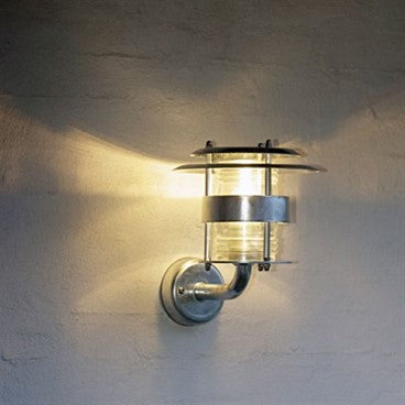 Miljøbillede af Jonas galvaniseret væglampe fra davidsuperlight