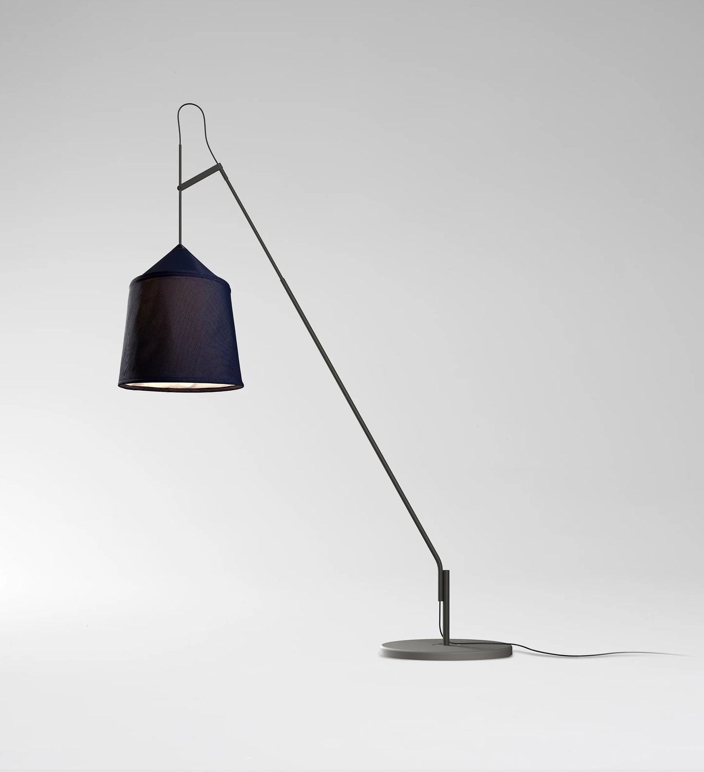 Jaima gulvlampe fra Marset