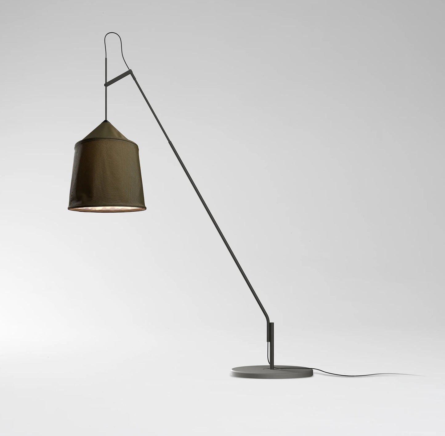 Jaima gulvlampe fra Marset