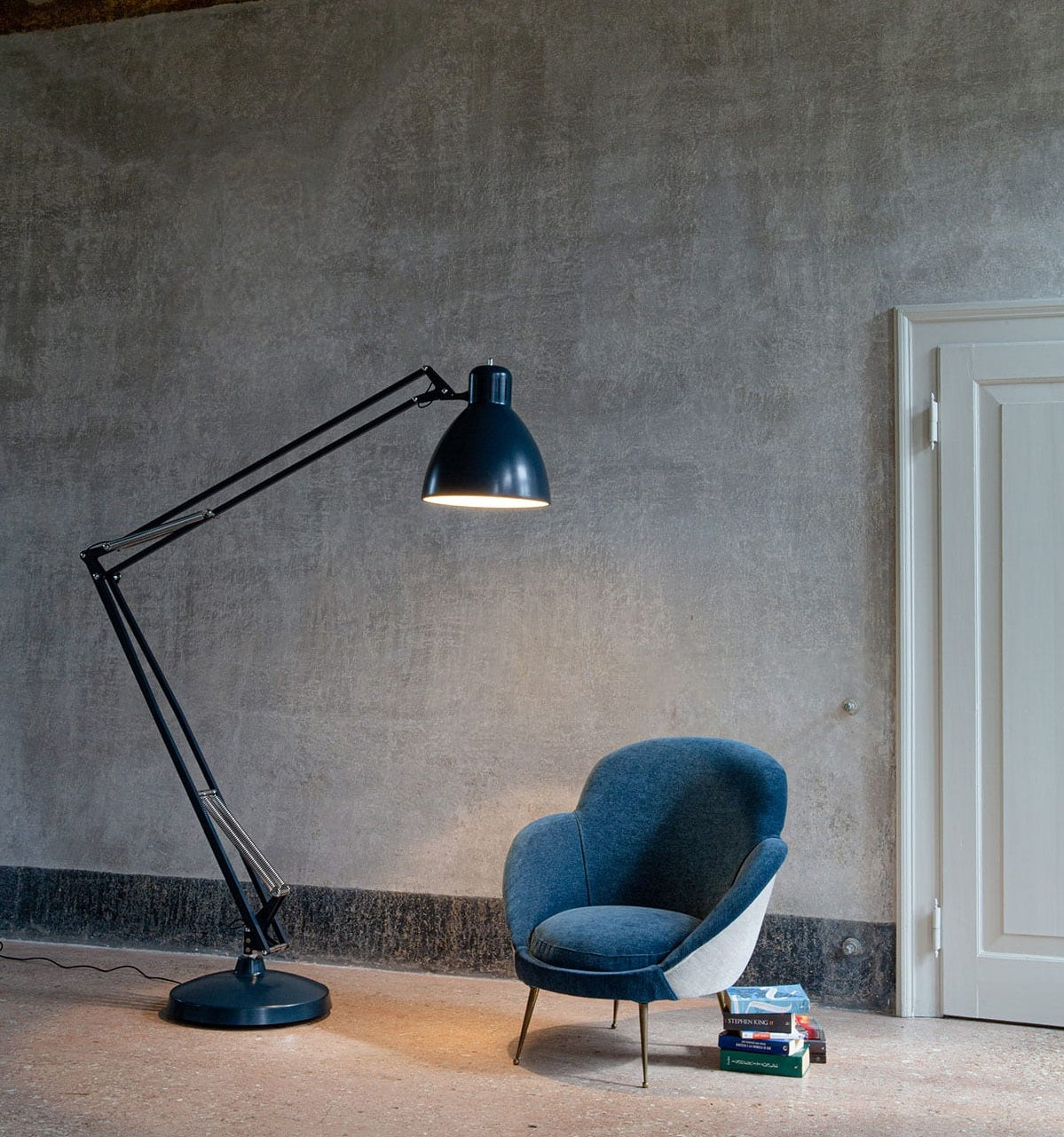JJ Big gulvlampe fra Leucos