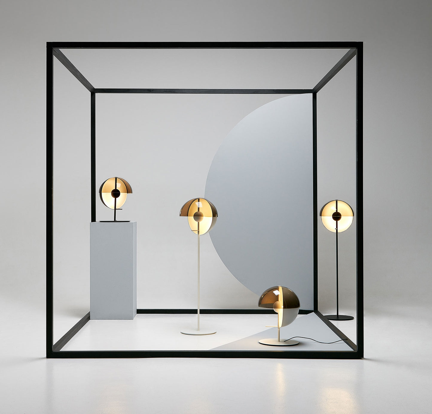 Theia P Gulvlampe Marset