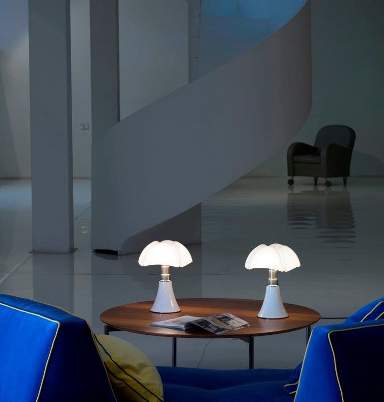 Minipipistrello bordlampe fra Martinelli Luce
