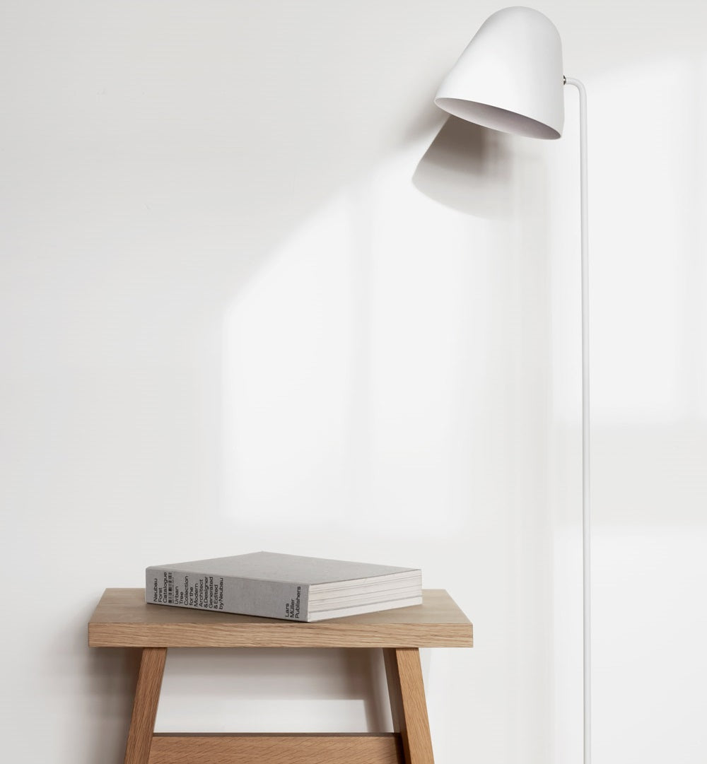 Tilt gulvlampe fra Nyta