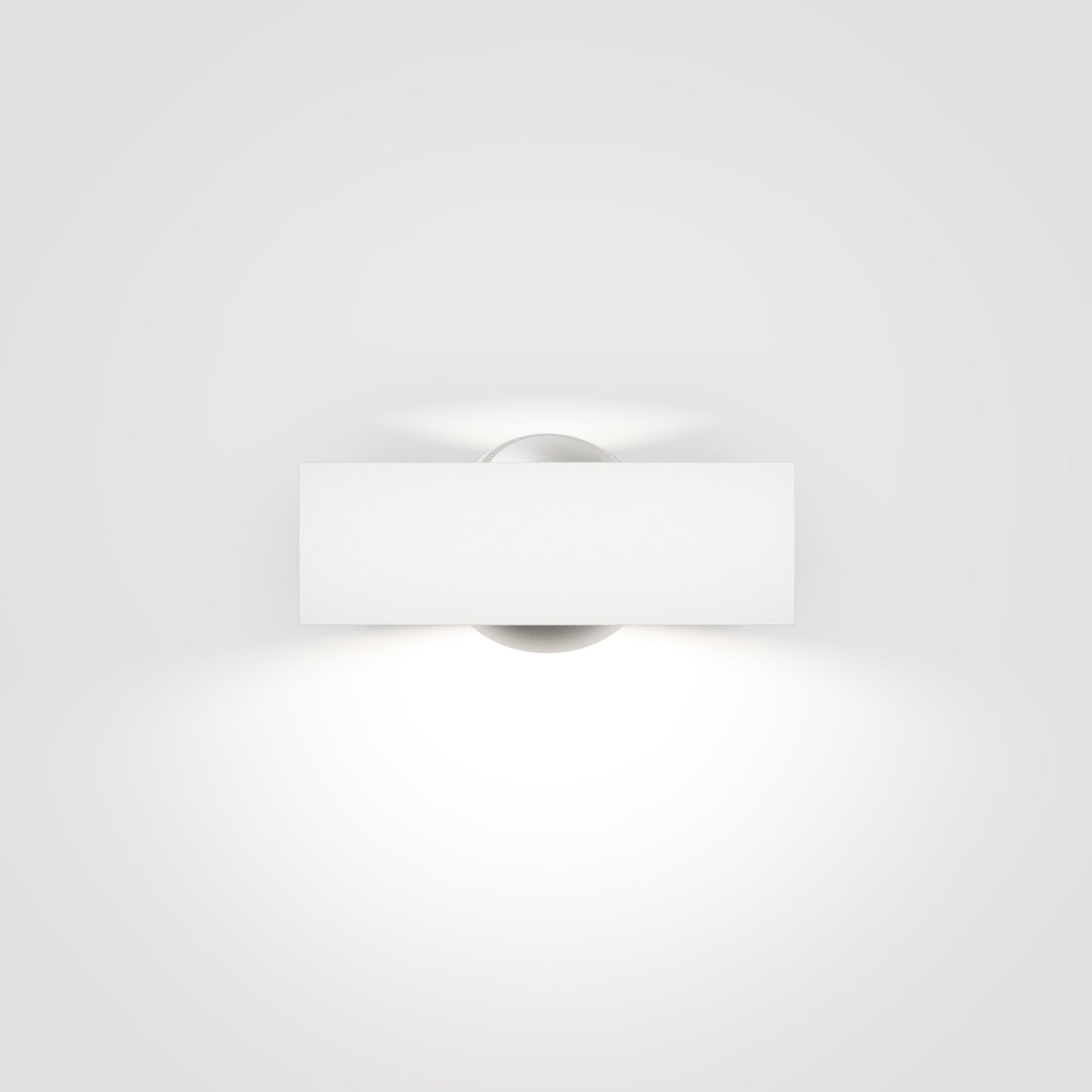 Pip hvid udendørs væglampe IP44