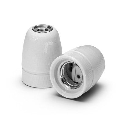 E27 Porcelæns fatning vist i off-white