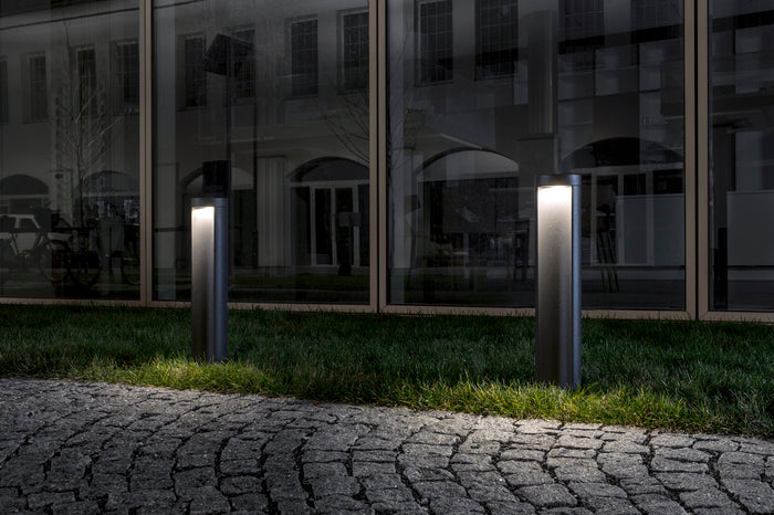 Miljøbillede af Sonet 450 LED pullert