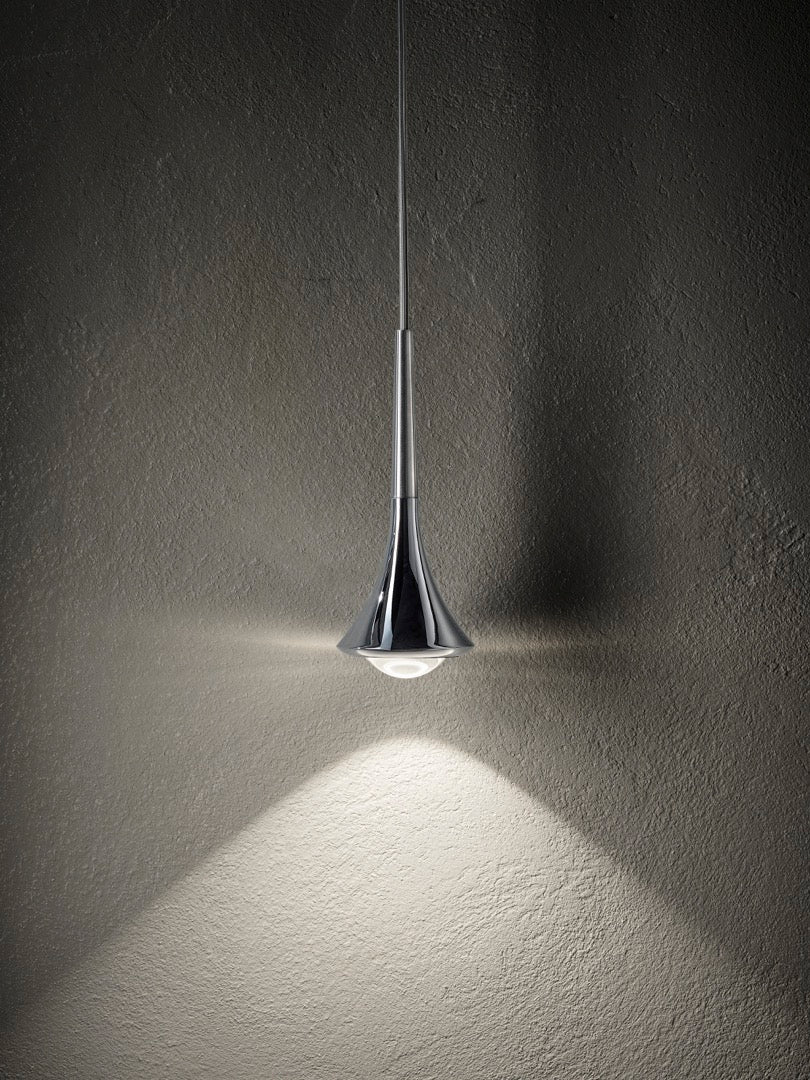 Miljøbillede af Spider pendel med mat hvid top fra studia italia design 2