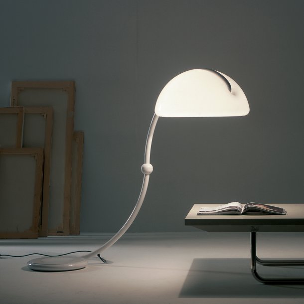 Serpente gulvlampe fra Martinelli Luce