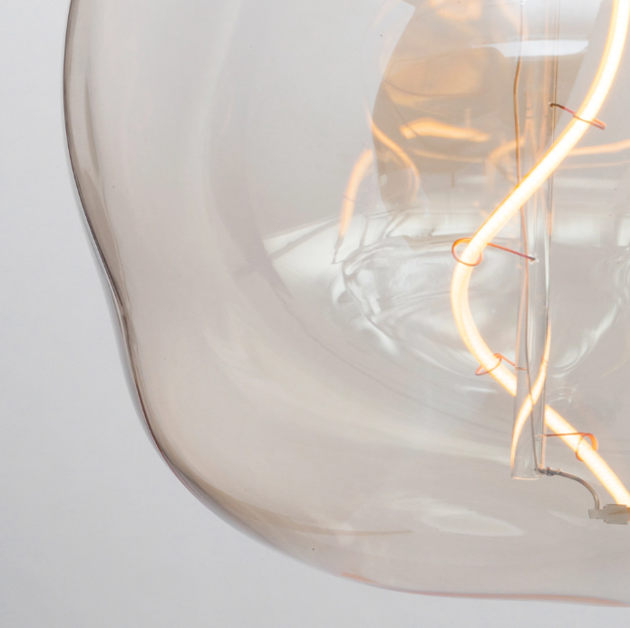Closeúp billede af Voronoi l 2W LED Tala