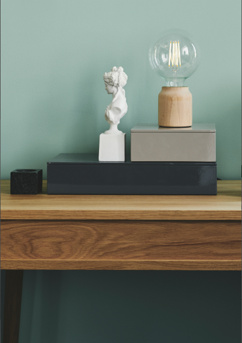 Miljøbillede af Base one Bordlampe i lyst træ fra Halo Design