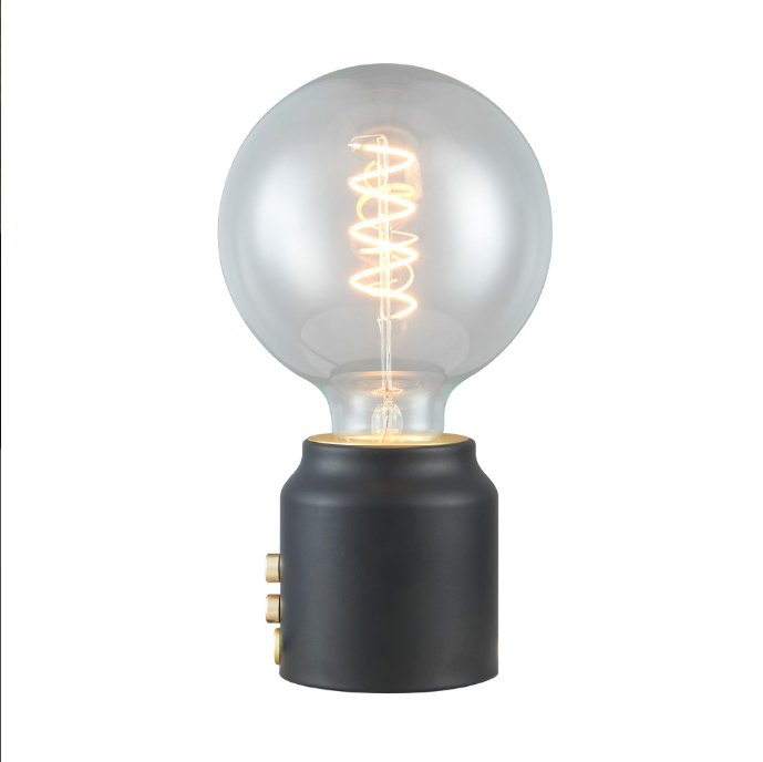 Base one Bordlampe i sort metal fra Halo Design