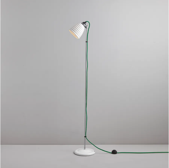 Miljøbillede af Hector Bibendum gulvlampe med grøn stofledning fra Original BTC