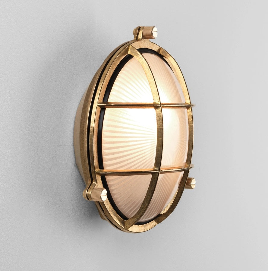 Thurso Round væglampe fra Astro Lighting