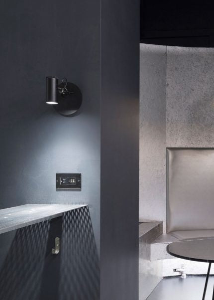 Miljøbillede Polo spot væg- loftlampe Marset sort