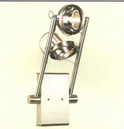 Trane 2m væglampe TAL lighting