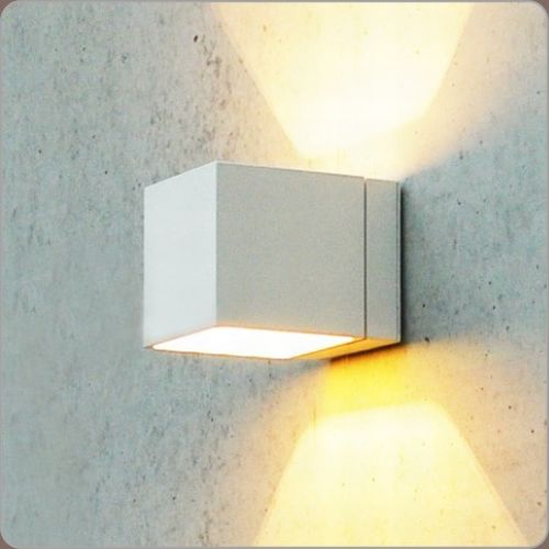 Kube W2 Outdoor væglampe Lumini