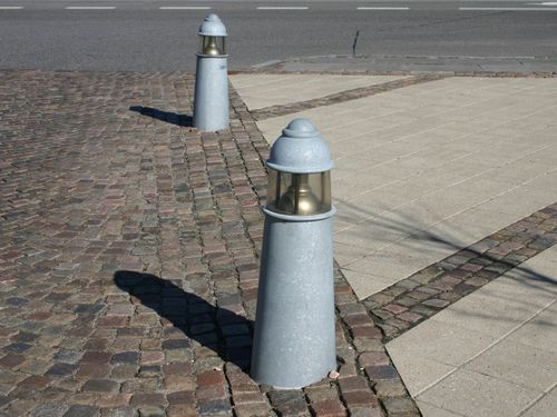 Pharos 850 mm pullert focus lighting
