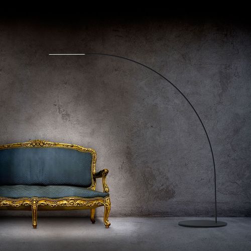 Yumi gulvlampe fontana arte