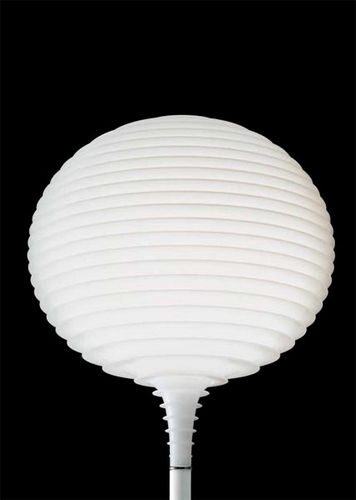 Flow gulvlampe fra Rotaliana