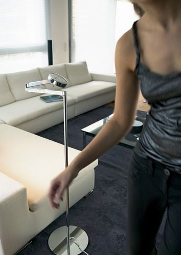 Miljøbillede af swing gulvlampe fra vibia