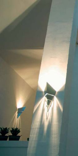 Zaphir væglampe iconi