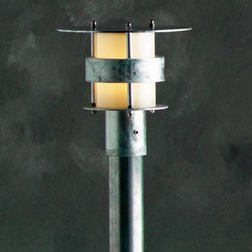 Morten bed lampe fra David super light i galvaniseret
