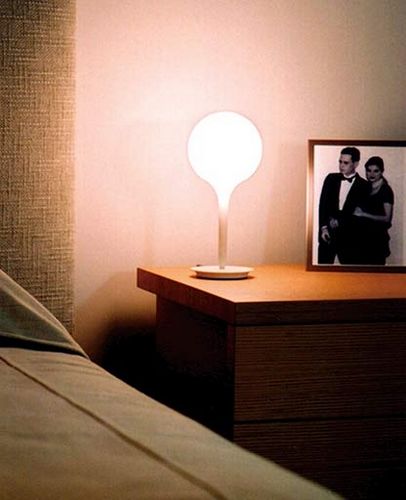 Castore bordlampe Artemide