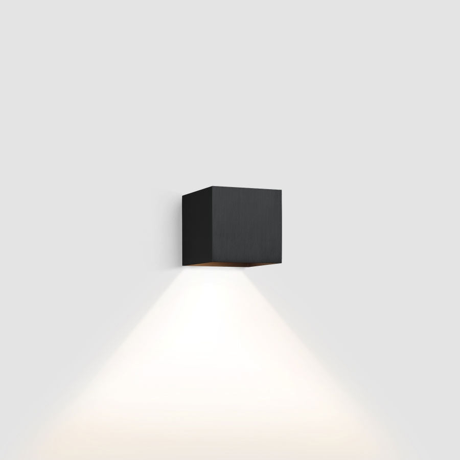 Box LED væglampe Wever & Ducré model 1 lys nedad