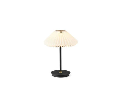 Paris To Go portable bordlampe fra Halo Design
