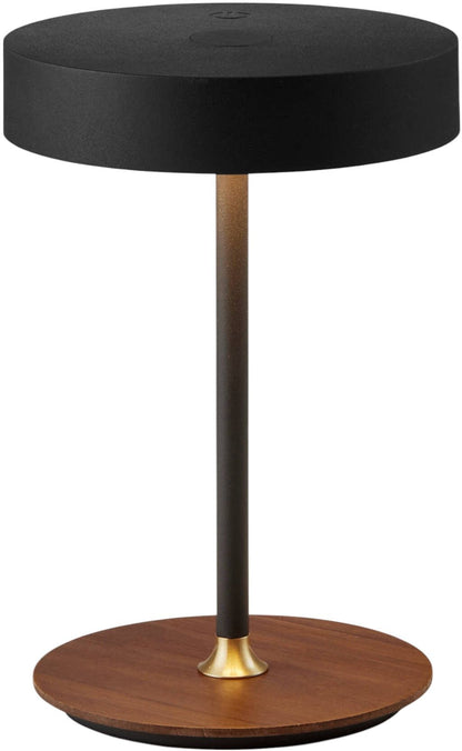 On the move portable bordlampe fra Halo Design