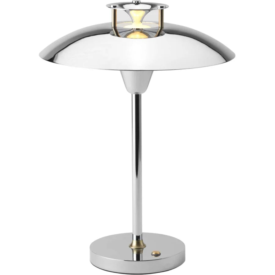 Stepp 1-2-3 portable bordlampe fra Halo Design