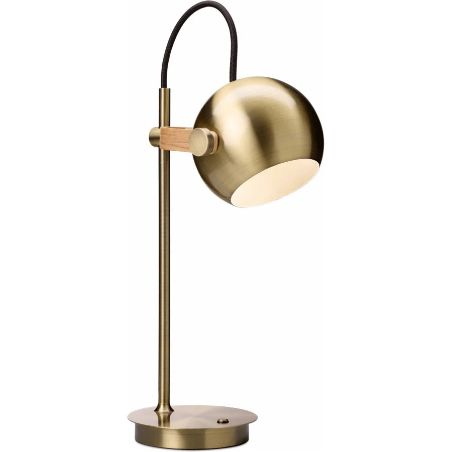 DC portable bordlampe fra Halo Design