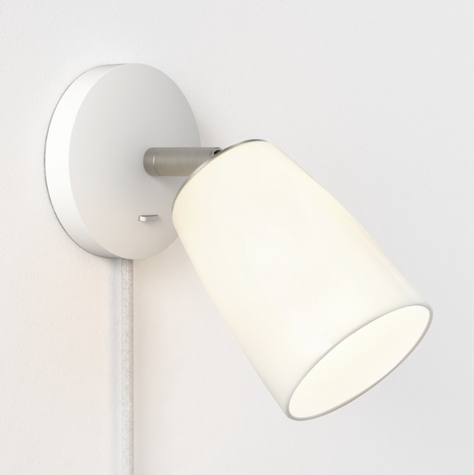 Carlton Plug-in væglampe fra Astro Lighting