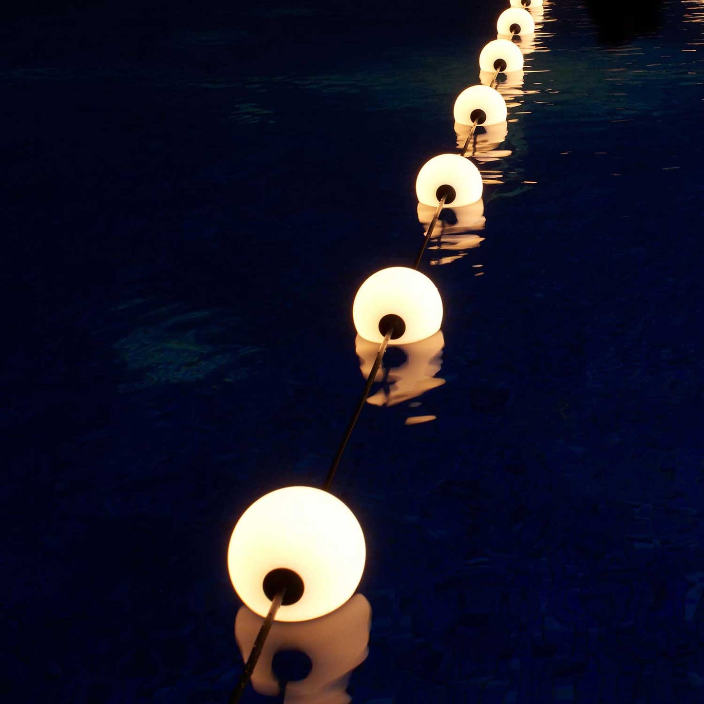 Miss Garland lyskæde fra Loom Design