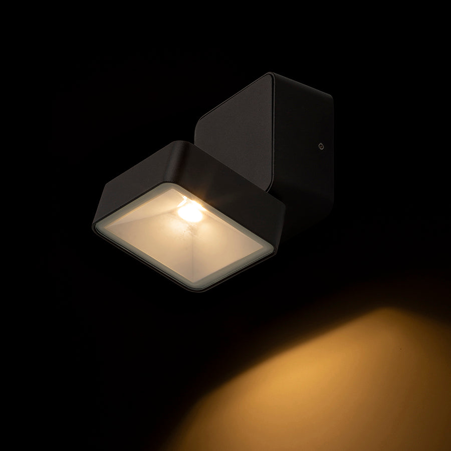 FLAVIO SQ LED påbygningsspot i sort, 6 W, 3000 K, IP54