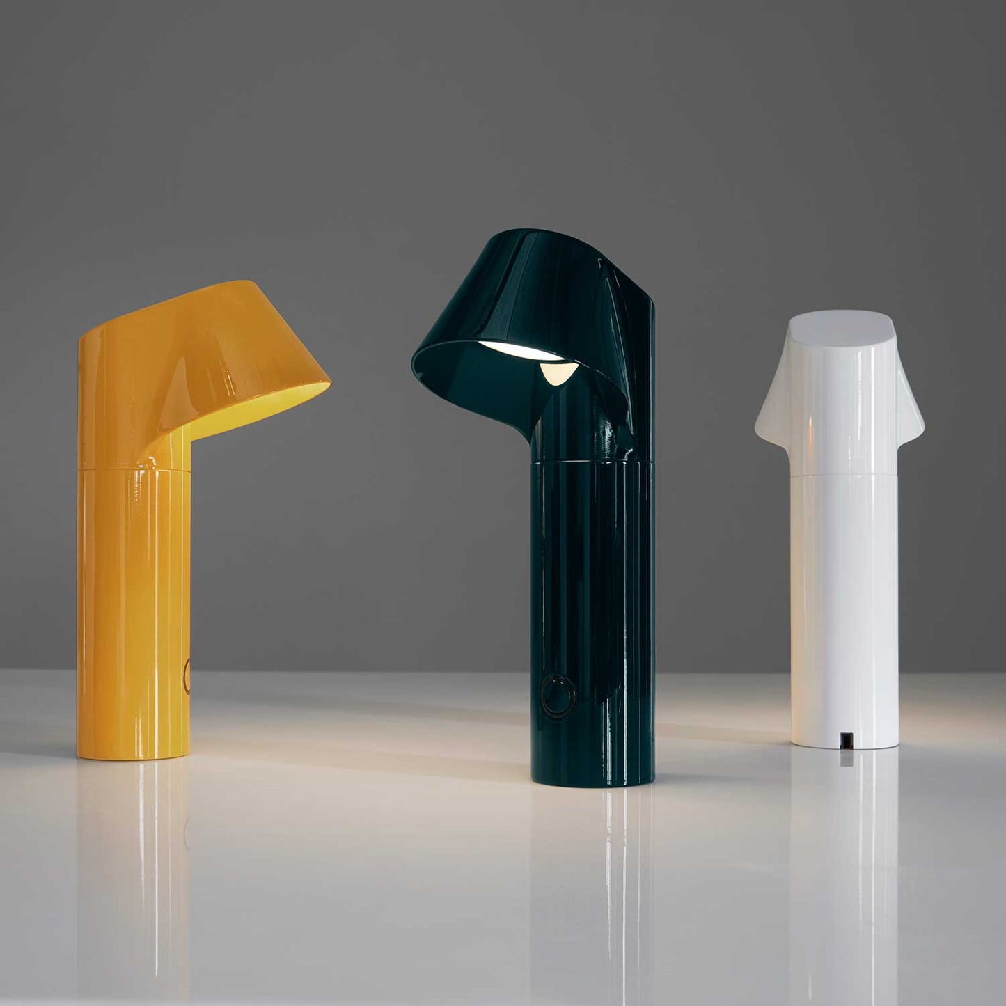 Willow batteri bordlampe fra Loom Design