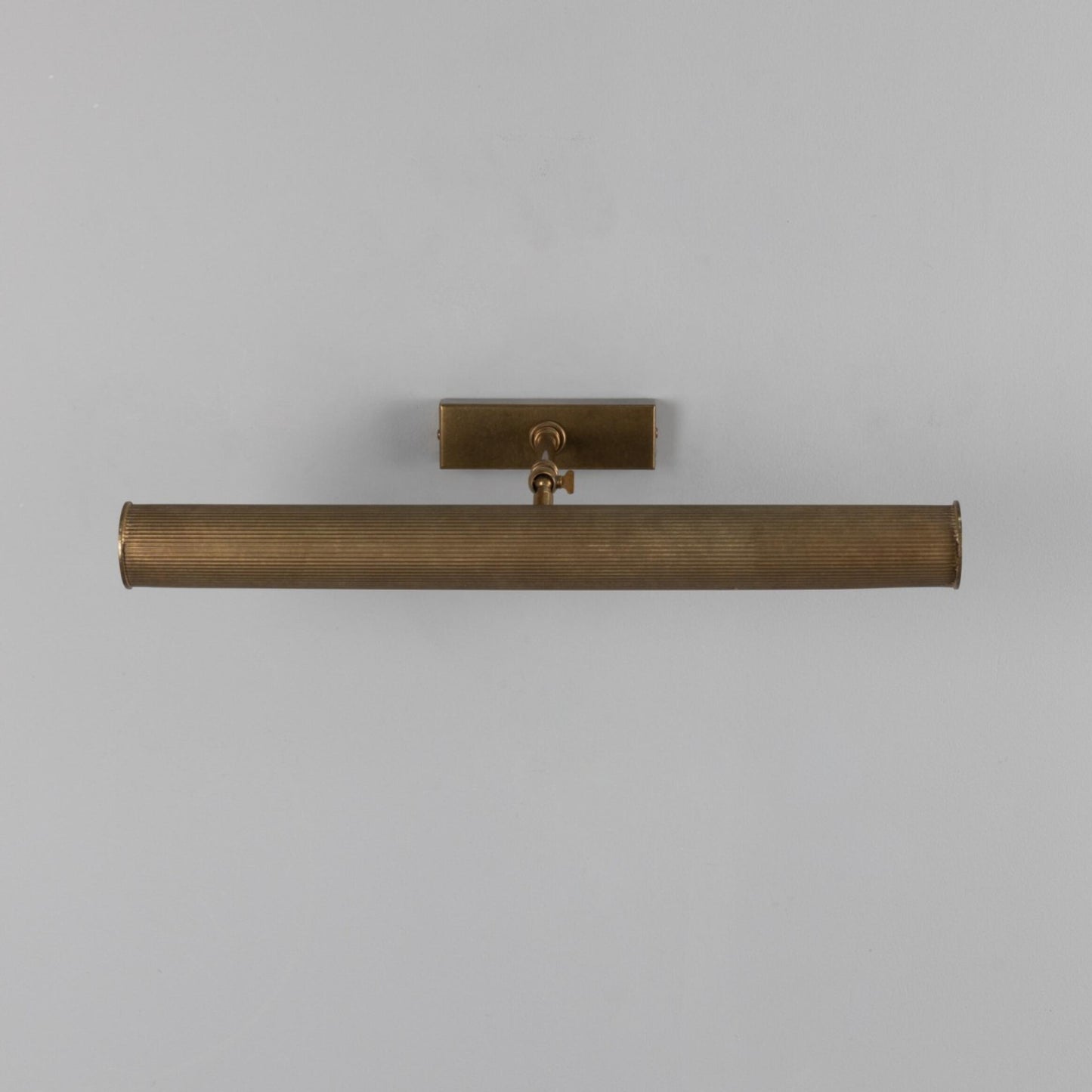 Cambrige adjusteble Reeded 50,5 cm G9 malerilampe