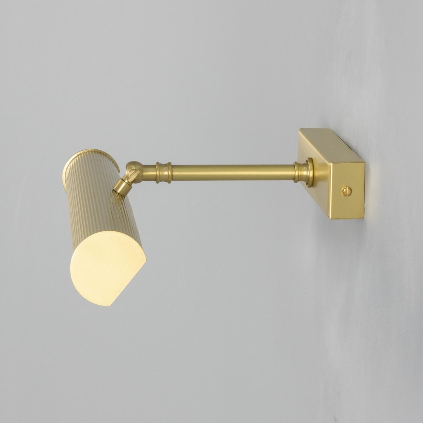 Cambrige adjusteble Reeded 35,5 cm G9 malerilampe