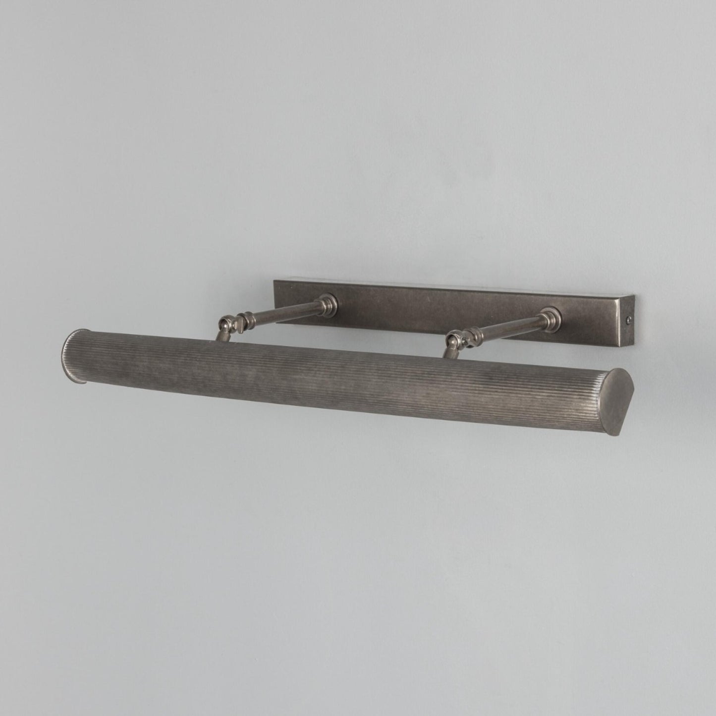Cambrige adjusteble Reeded 60,5 cm G9 malerilampe
