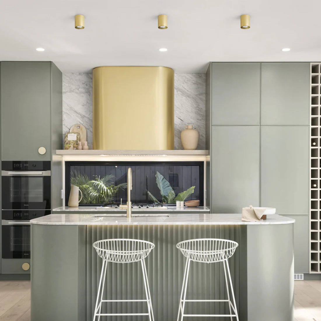 Mantova loftspot Rendl