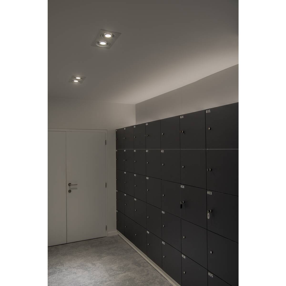 New tria II ES111 downlight SLV