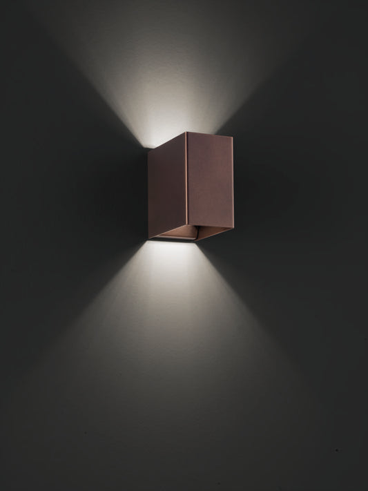 Laser AP8 bronze LED væglampe fra studio italia design